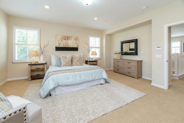 Single Bedroom - Image 4